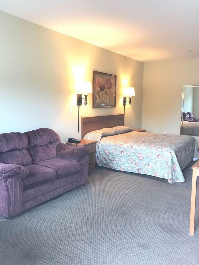 City Heart Inn & Suites Piedmont Esterno foto